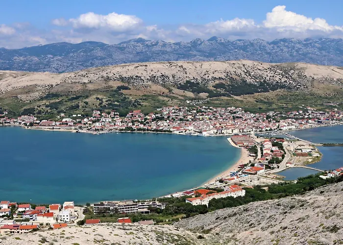 Apartments By The Sea Pag - 6273 Apartman Pag Town