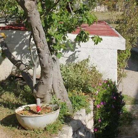 Apartment Apartments By The Sea Pag - 6273 Pag Town