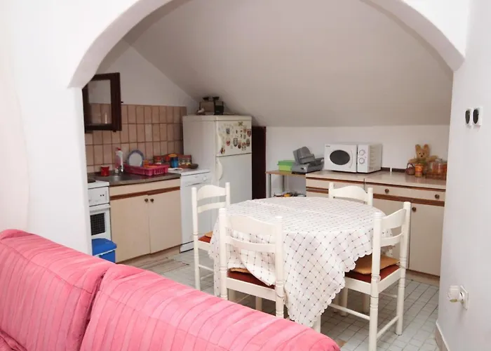 Apartments By The Sea Pag - 6273 Apartment Pag Town